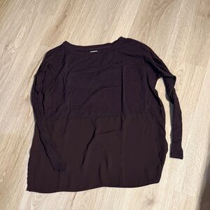 Chic Long Sleeve Top in Deep Brown